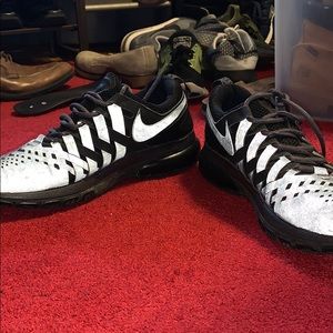Men’s 9.5 Nike